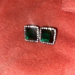 Classy green earring with sparkling gems